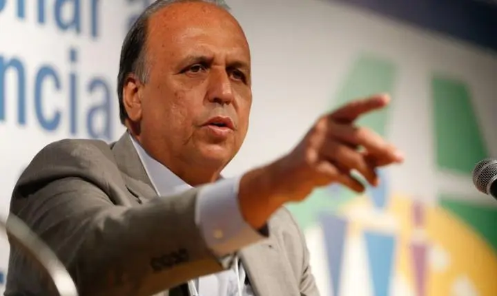 Juiz eleitoral impugna candidatura de Pezão à prefeitura de Piraí