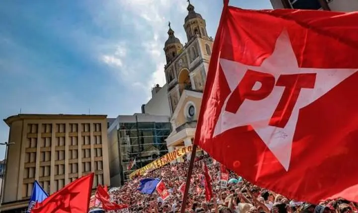 Juíza cita inconformismo e mantém bloqueio de R$ 40 mil nas contas do PT