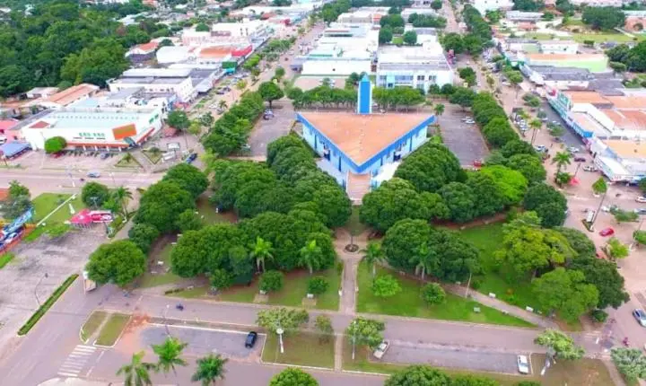 Médico é preso em posto de saúde acusado de agredir e ameaçar matar a esposa