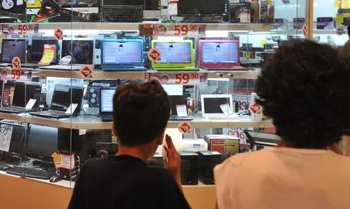 Micro e pequenas empresas geram seis de cada dez empregos em junho