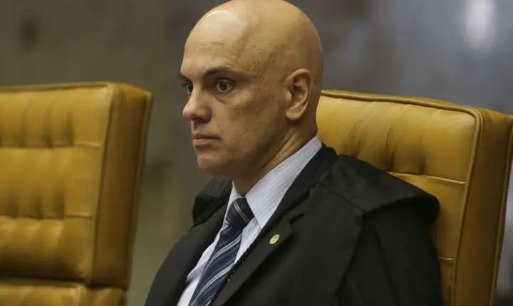 Moraes nega devolução de celular apreendido com ex-assessor do TSE 