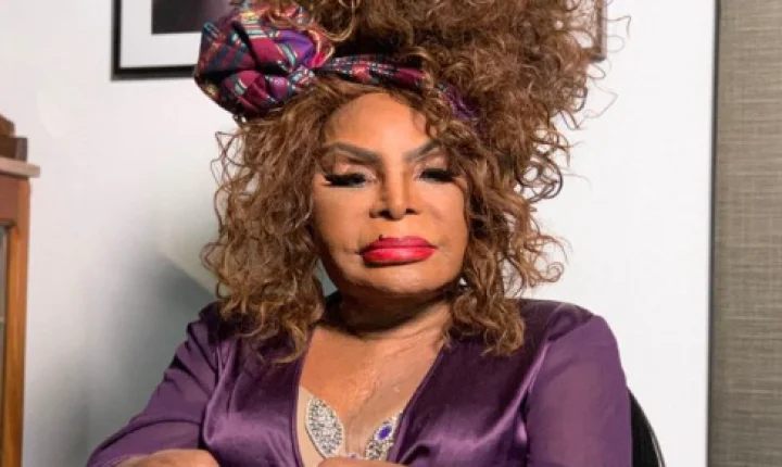 Morre a cantora Elza Soares aos 91 anos