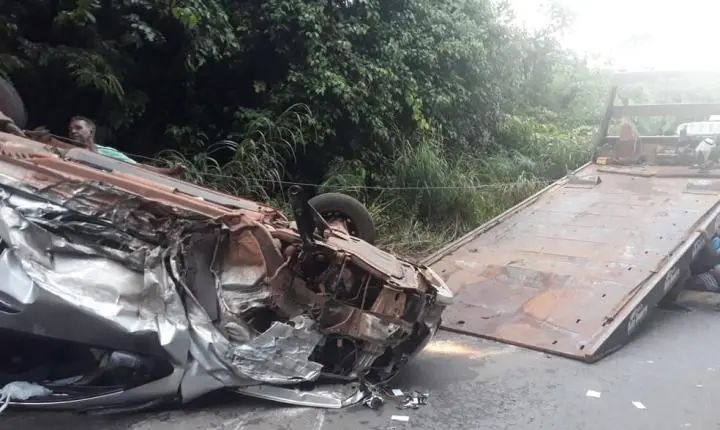 Motorista embriagado é preso após invadir pista contrária e bater em carro na estrada de Chapada dos Guimarães