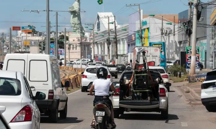 Motoristas têm até 31 de maio para pagar IPVA com desconto e parcelado