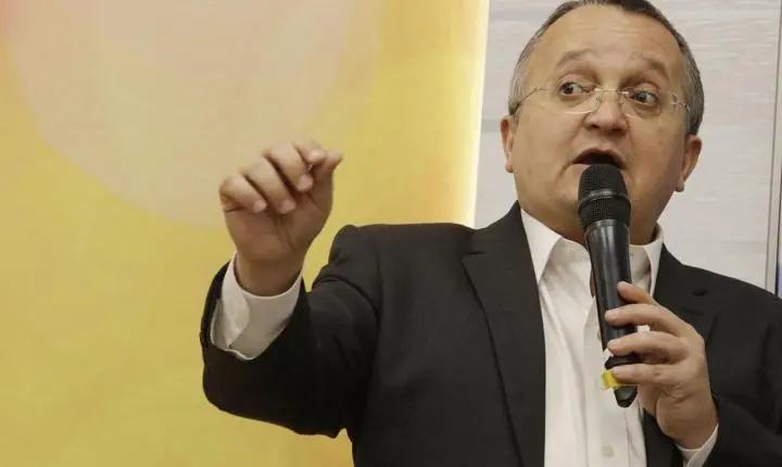 MP pede arquivamento de inquérito que investiga Taques por suposto contrato de R$ 41 mi em troca de caixa 2