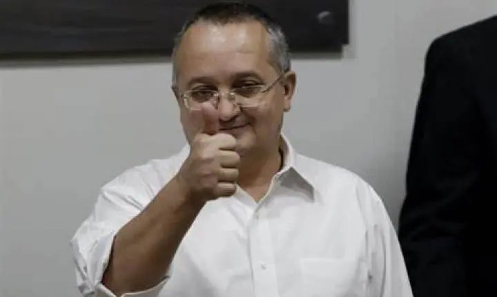 MPE arquiva denúncia contra ex-governador por desvios na Educação