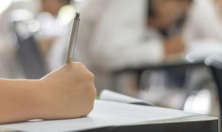 Municípios de MT abrem inscrições para concursos com salários de até R$ 14 mil; confira as vagas