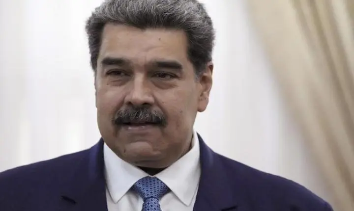 Nicolás Maduro tira 46 estações de rádio do ar na Venezuela
