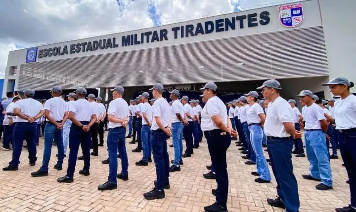 Número de escolas cívico-militares na rede estadual pode chegar a 220 até o final de 2026