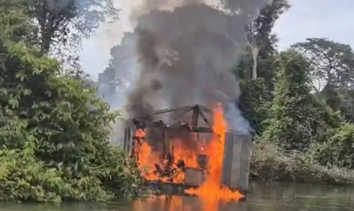 Operação destrói garimpo ilegal e causa prejuízo de R$ 3,5 milhões em MT