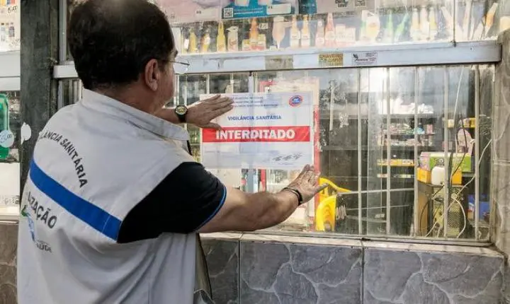 Operação fecha quatro distribuidoras e aplica quase R$ 24 mil em multas em Cuiabá