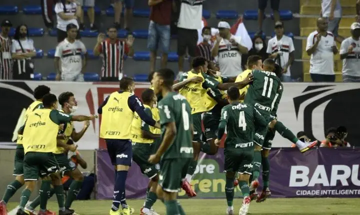 Palmeiras volta à final da Copinha após 19 anos em busca de título inédito; decisão deve ser na arena