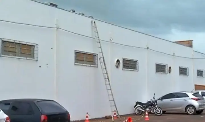 Pedreiro morre ao cair de telhado de 5 metros de altura durante trabalho em MT