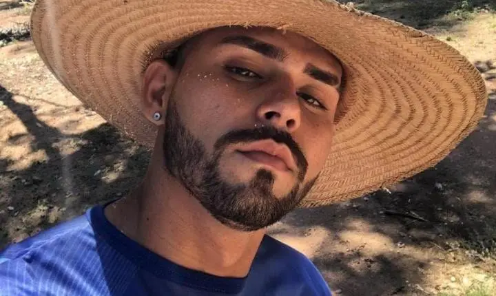 Pescador esportivo morre após bater moto em caminhonete na BR-163 em MT