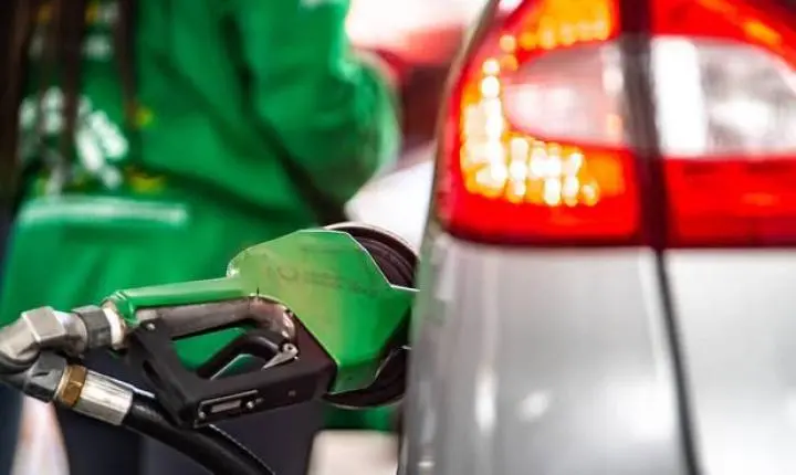 Preço do etanol sobe nos postos em 12 estados e no DF, diz ANP