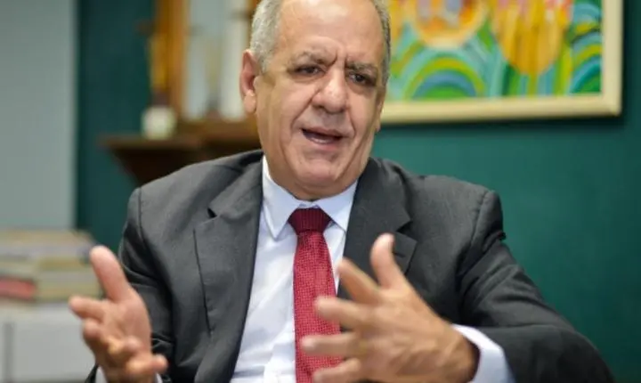 Prefeitura dá calote milionário e empresa de ônibus ameaça parar