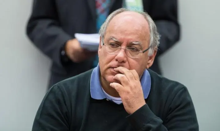 Renato Duque, ex-diretor da Petrobras, é preso em Volta Redonda