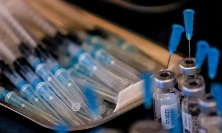 Saúde decide não exigir prescrição médica para vacinar crianças