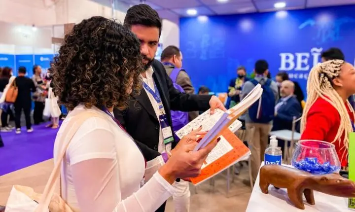 Seduc busca referência em evento de tecnologia e inovação para fortalecer a educação em MT