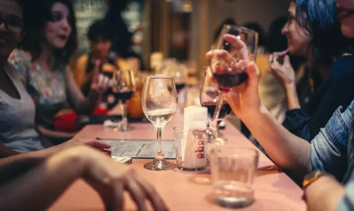 Sefaz estende data de pagamento de ICMS para bares, restaurantes e hotéis