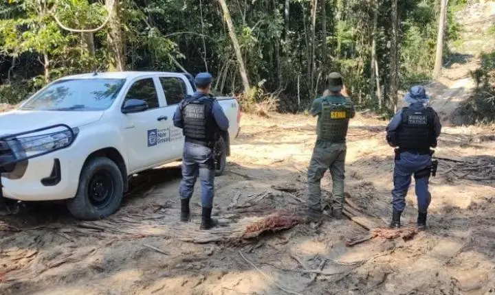 Sema apreende maquinário e aplica R$ 130 mil em multas por desmate ilegal em Apiacás