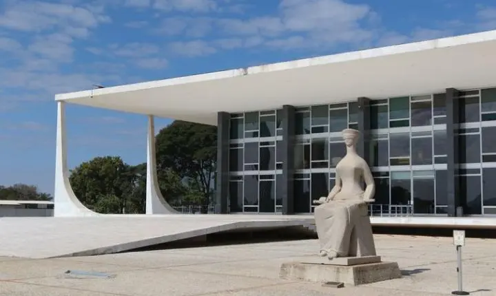 STF convoca audiência pública sobre escolas cívico-militares