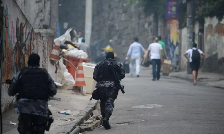 STF sugere meta anual para redução da letalidade policial no Rio