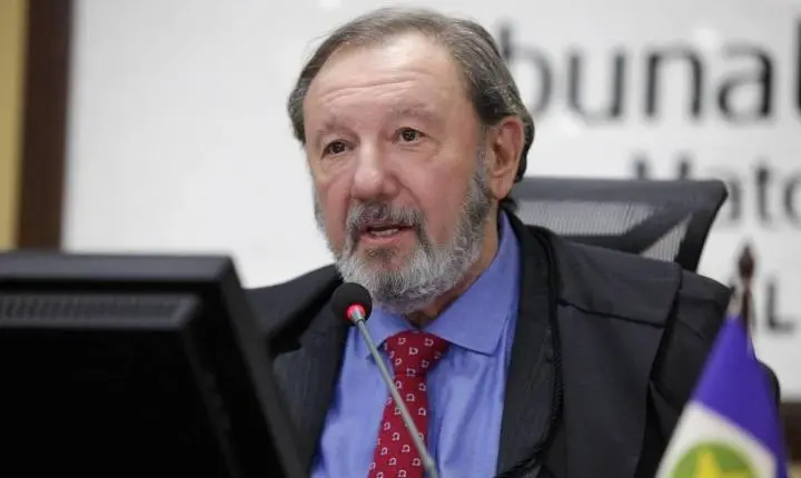 TCE vê “cheque em branco” e suspende licitação de R$ 136 milhões em MT