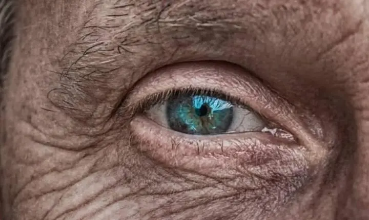 Tecnologia da vacina contra a Covid-19 repõe colágeno e funciona como antirrugas em testes nos EUA