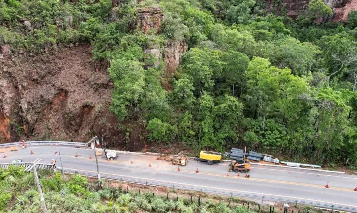 Transito no Portão do Inferno funcionará no sistema pare e siga entre segunda e quarta-feira