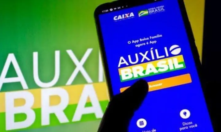 Um milhão de famílias vão entrar no Auxílio Brasil