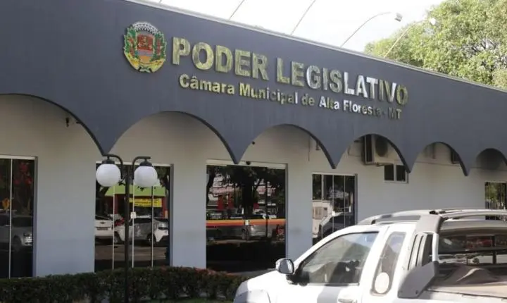 Vereadores aumentam o próprio salário pela 2ª vez em menos de um mês em MT