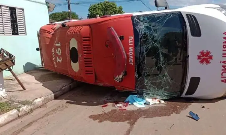 Vídeo; Acidente em Pedra Preta deixa seis pessoas feridas