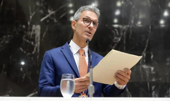 Zema afirma que governo Lula fez ‘vista grossa’ a invasão para se fazer de vítima